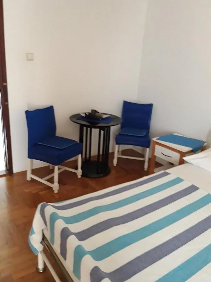 Guest House Mara Novi Vinodolski