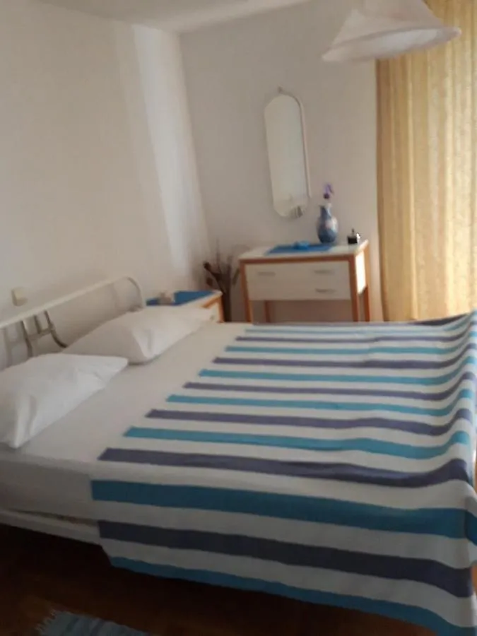 Guest House Mara Novi Vinodolski 3*,
