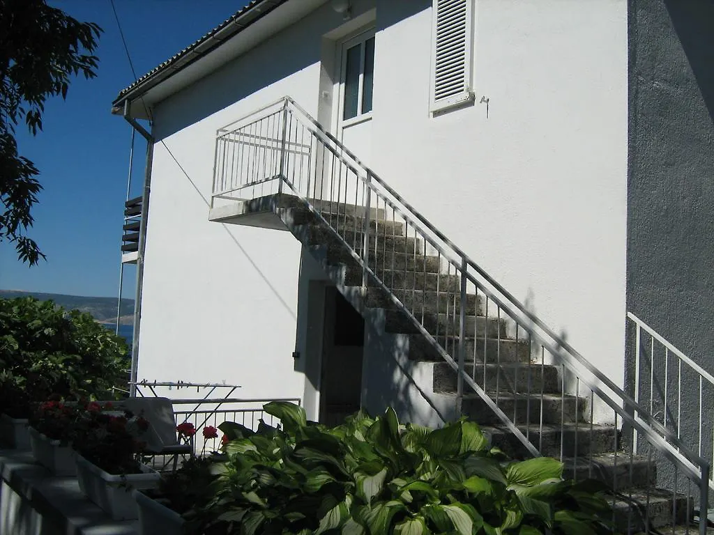 Guest House Mara Novi Vinodolski